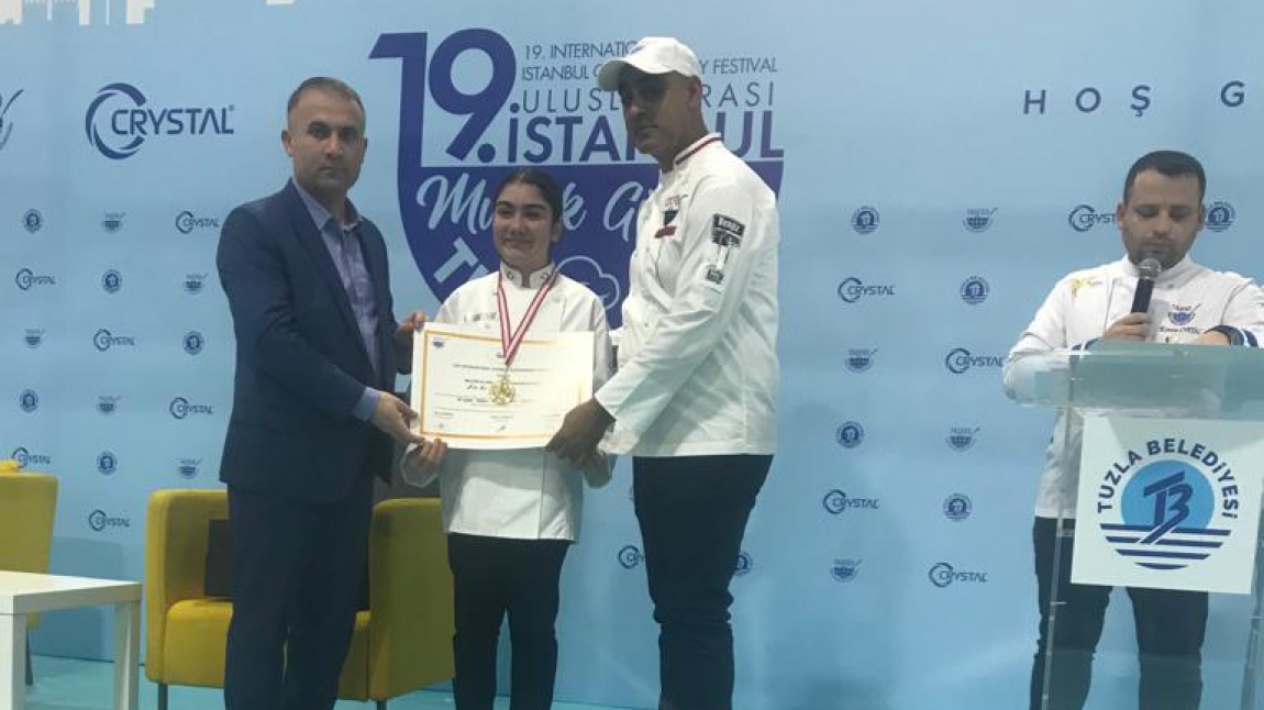 19.Uluslararası İstanbul Mutfak Günleri Yarışmasında Birinci olduk.